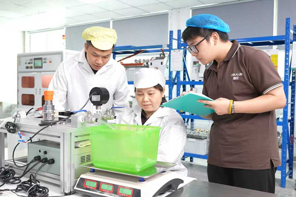 廠區(qū)車(chē)間